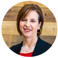 Tracy-Buelow---Headshot-Round Tracy-Buelow---Headshot-Round